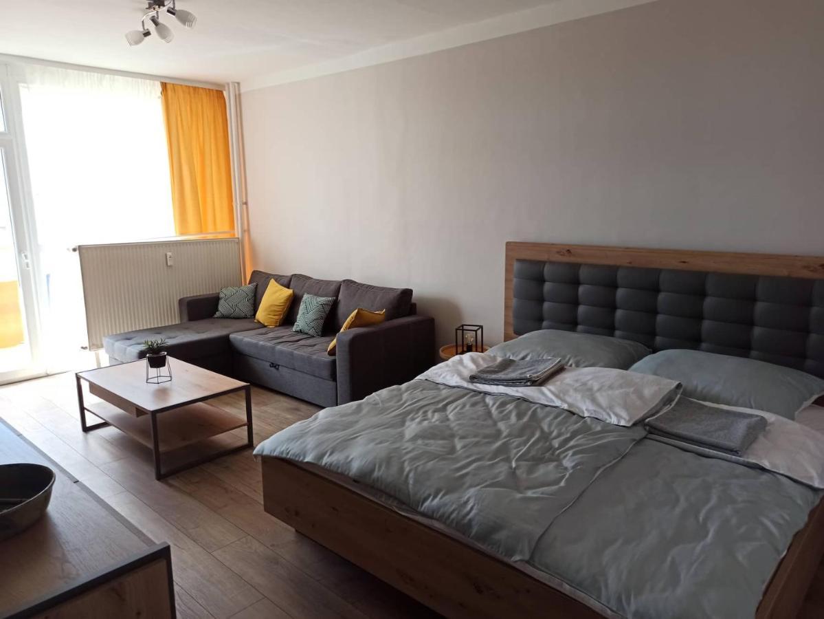 Aron Apartment *
